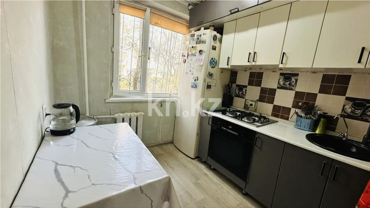 Продажа 3-комнатной квартиры, 65 м², мкр-н Восток-2, дом  13 в Караганде - фото 6