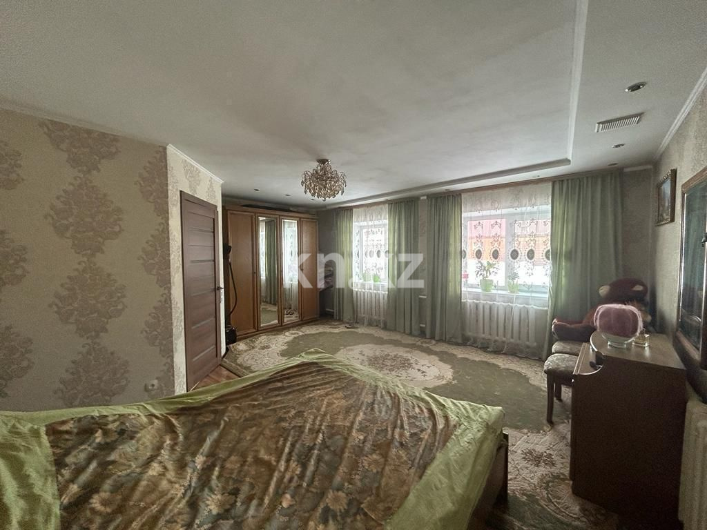 Продажа 5-комнатного дома, 160 м² в Усть-Каменогорске - фото 8