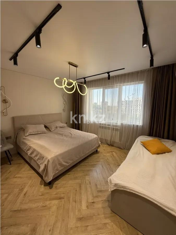Продажа 3-комнатной квартиры, 71 м², ул. Навои, дом  39 в Алматы - фото 2