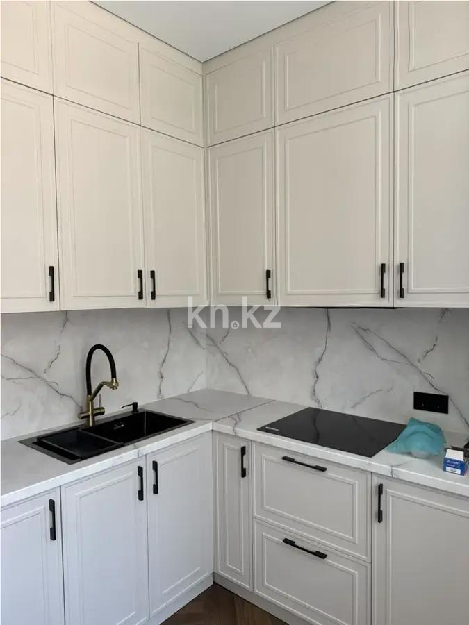 Продажа 1-комнатной квартиры, 40 м² в Астане