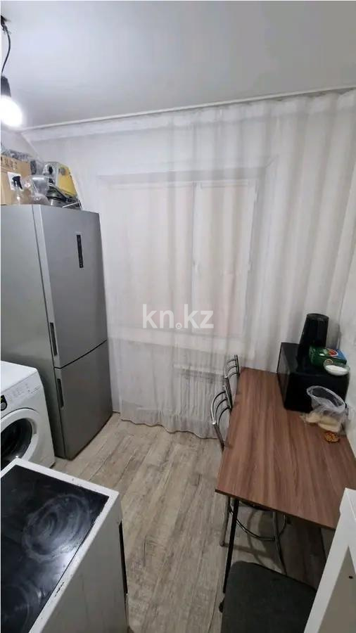 Продажа 2-комнатной квартиры, 40 м², мкр-н 15, дом  3 в Караганде - фото 3