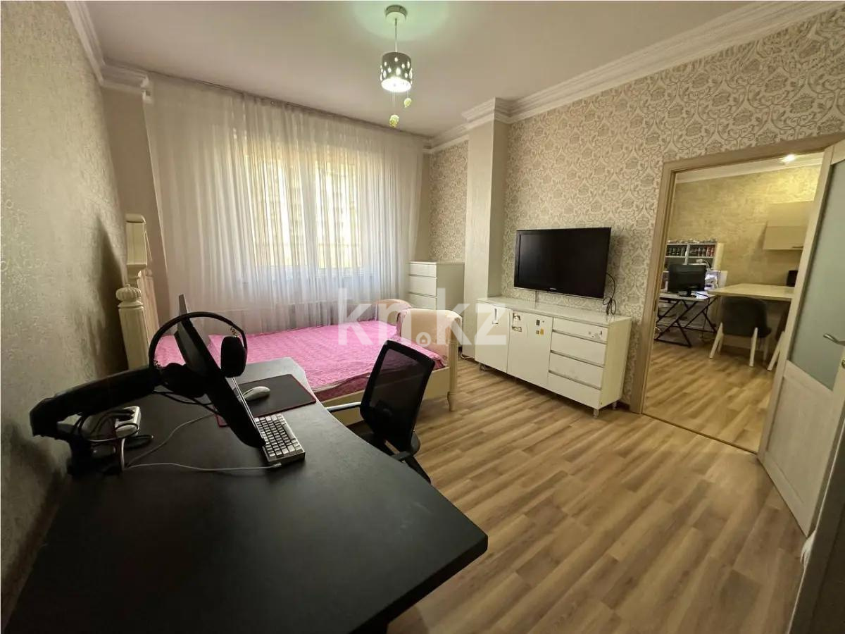 Продажа 2-комнатной квартиры, 67 м², ул. Жамакаева, дом  258/10 в Алматы - фото 2