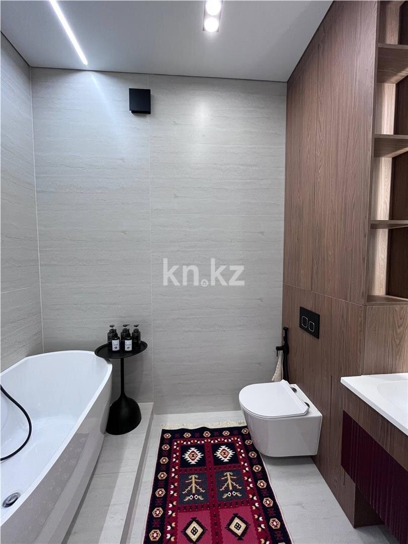 Продажа 3-комнатной квартиры, 89 м² в Караганде - фото 17