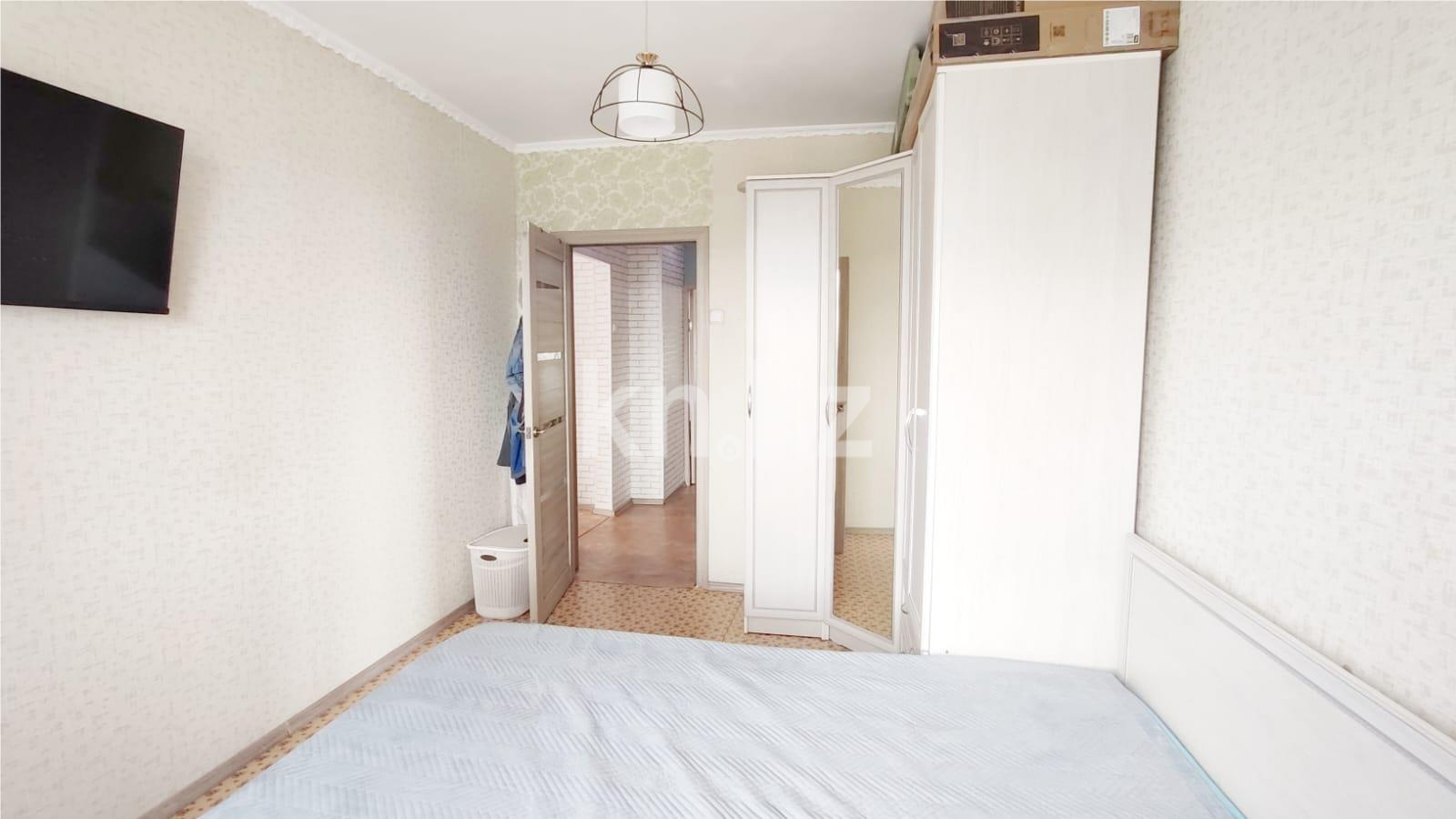 Продажа 3-комнатной квартиры, 72 м², мкр. Восток-3 в Караганде - фото 4