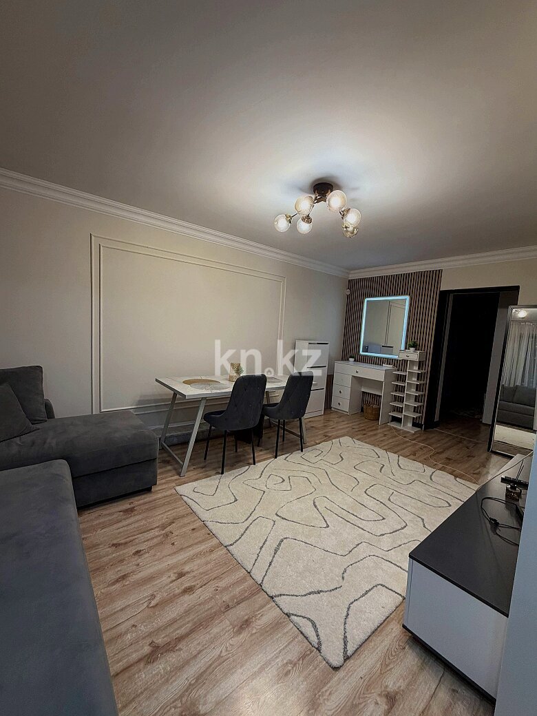 Аренда 2-комнатной квартиры, 60 м² в Алматы