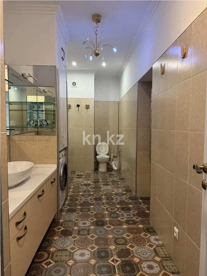 Продажа 2-комнатной квартиры, 65 м² в Алматы - фото 4