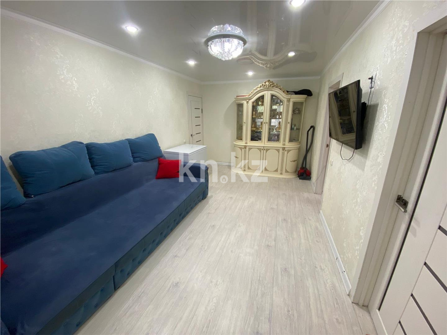 Продажа 3-комнатной квартиры, 48 м², ул. Муканова в Караганде