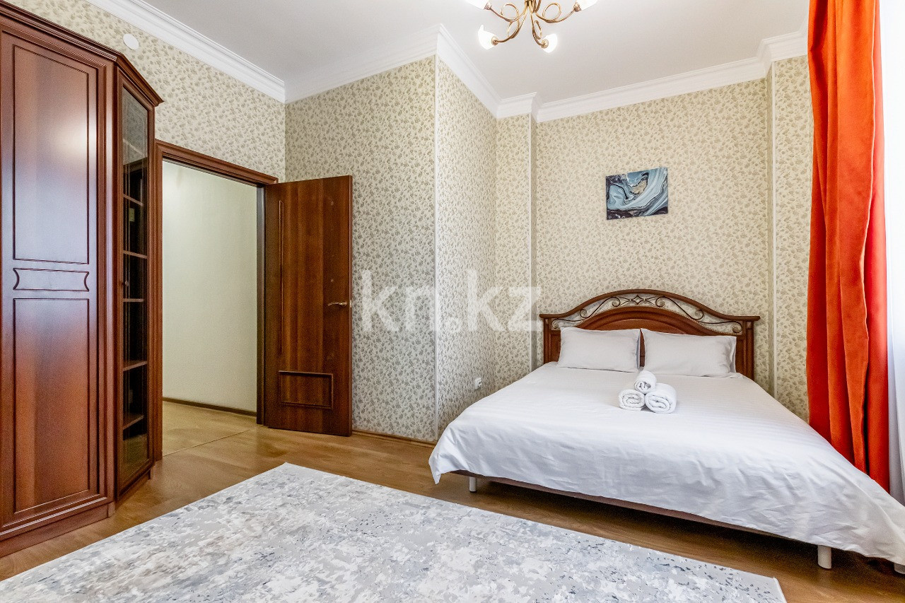 Аренда 3-комнатной квартиры посуточно, 130 м², ул. Кунаева, дом  35/1 в Астане - фото 20