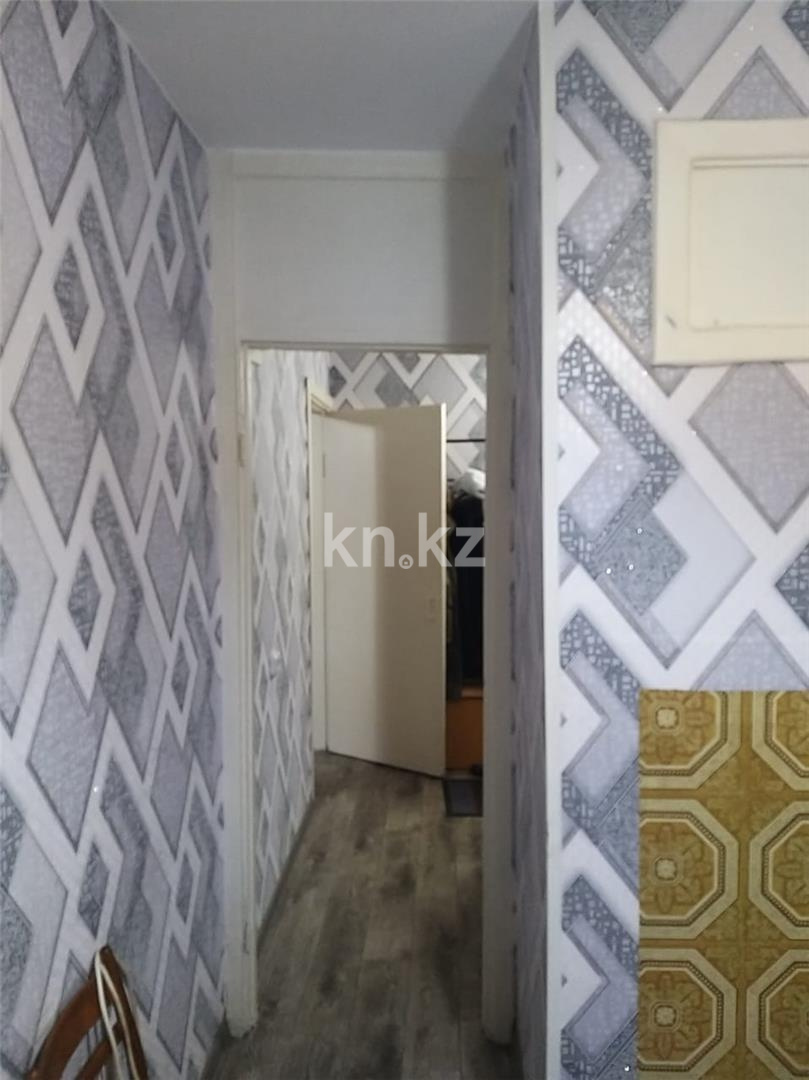 Продажа 1-комнатной квартиры, 30 м², мкр-н 16 в Караганде - фото 9