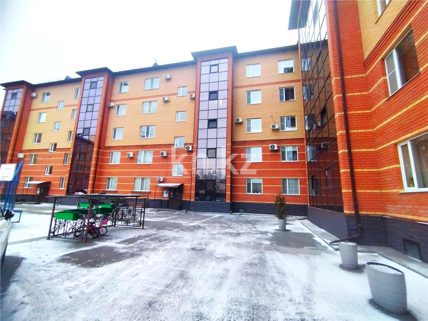 Продажа 2-комнатной квартиры, 60 м², пр. Сейфуллина, дом  10/1 в Караганде - фото 12
