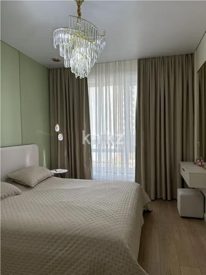 Продажа 4-комнатной квартиры, 140 м² в Астане