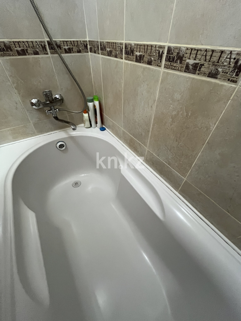 Аренда 2-комнатной квартиры посуточно, 80 м² в Астане - фото 17