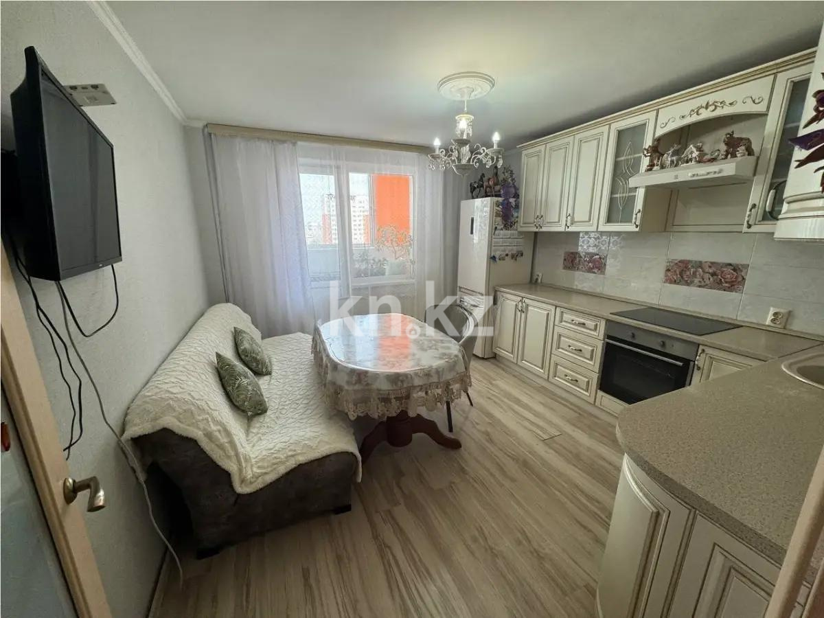 Продажа 3-комнатной квартиры, 93.3 м² в Астане - фото 4