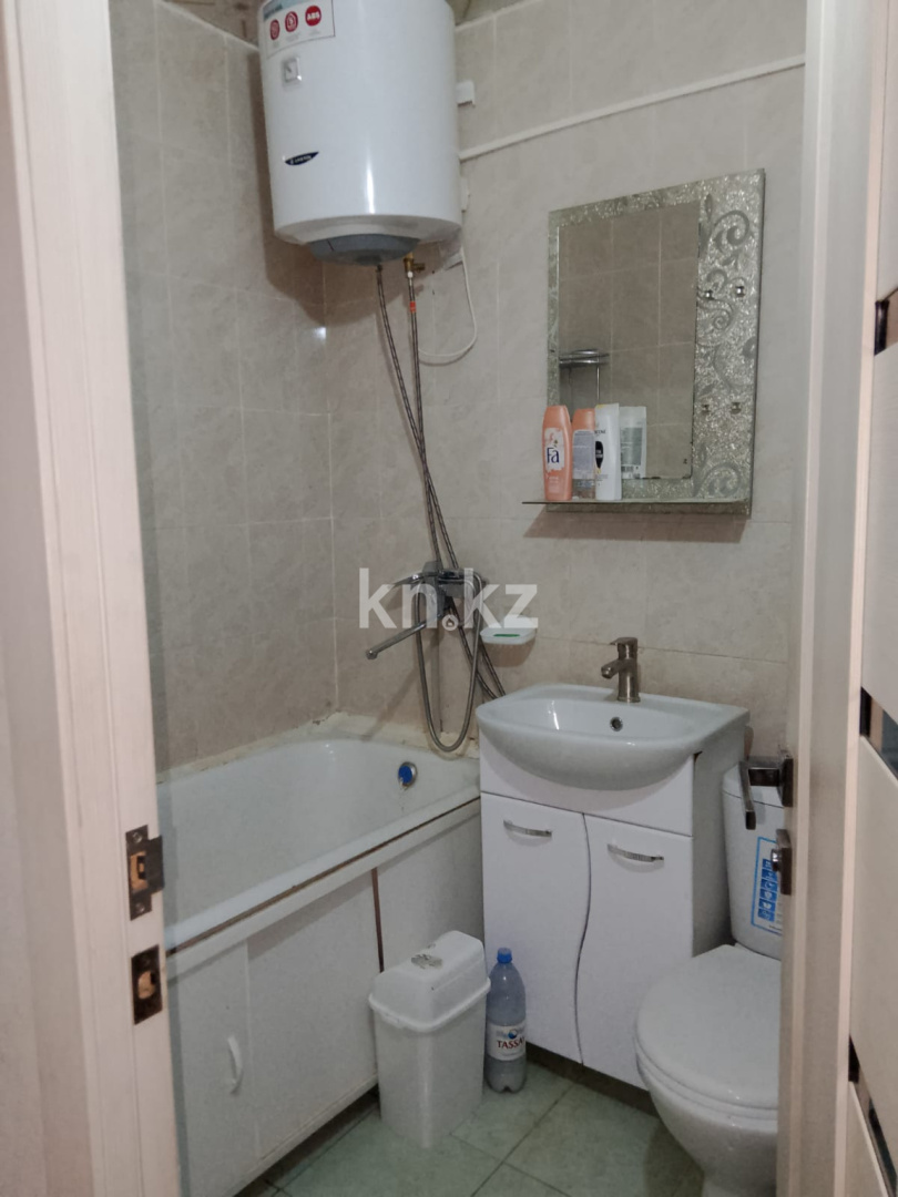 Продажа 2-комнатной квартиры, 44 м², Мынбулак, дом  13 в Таразе - фото 8