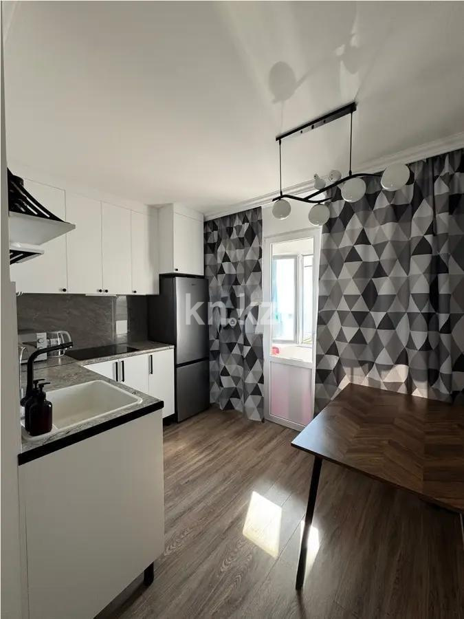 Продажа 1-комнатной квартиры, 35 м², ул. Хусейна бен Талала, дом  39 в Астане - фото 2