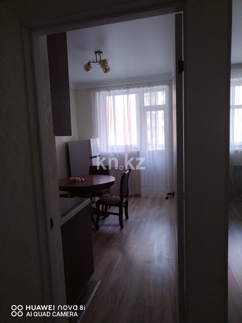 Аренда 1-комнатной квартиры, 35 м² в Астане