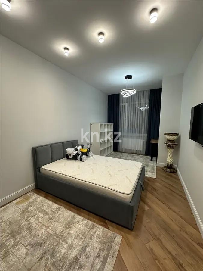 Продажа 4-комнатной квартиры, 133 м², ул. Кумисбекова, дом  2 в Астане - фото 2
