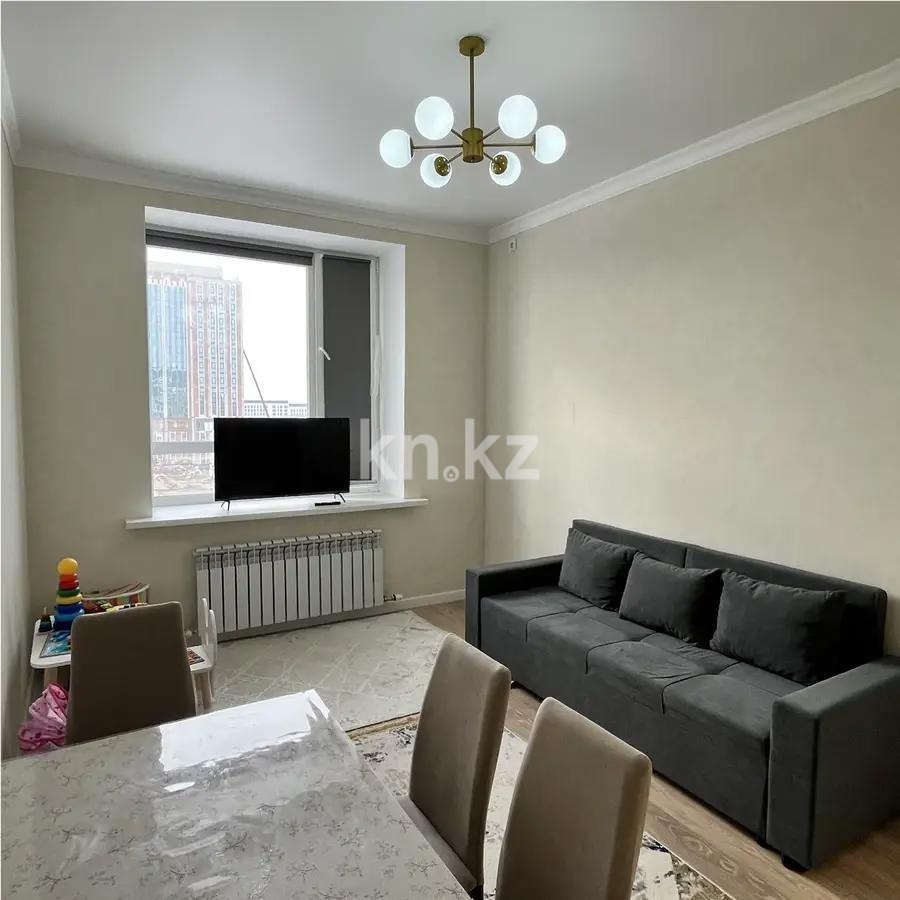 Продажа 2-комнатной квартиры, 40 м², пр. Кабанбай батыра, дом  57/2 в Астане