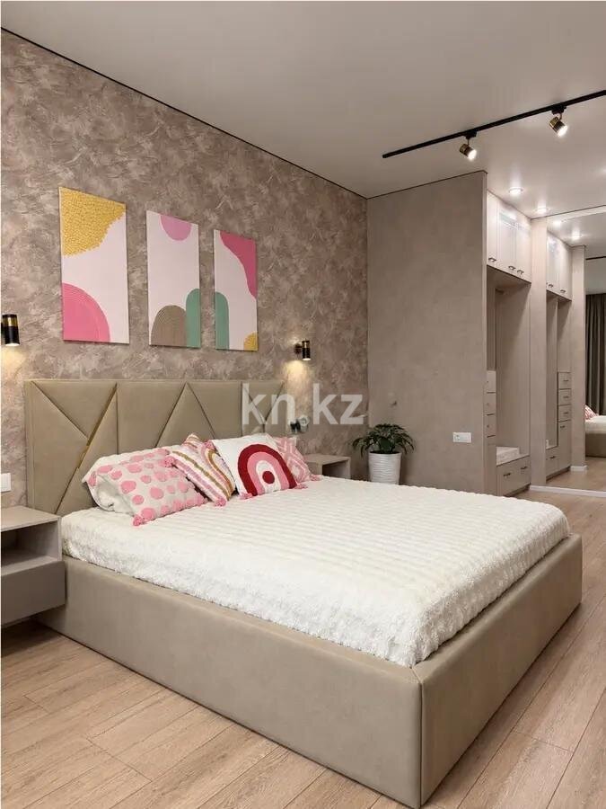 Продажа 3-комнатной квартиры, 65.6 м² в Астане - фото 2