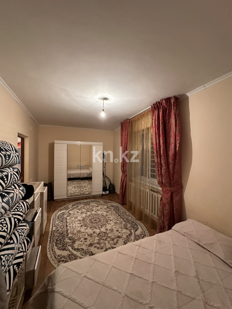 Продажа 2-комнатной квартиры, 75 м², мкр-н Нурсат-2, дом  8 в Шымкенте - фото 3