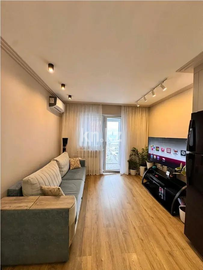 Продажа 4-комнатной квартиры, 89 м², ул. Жунисова, дом  10/7 в Алматы