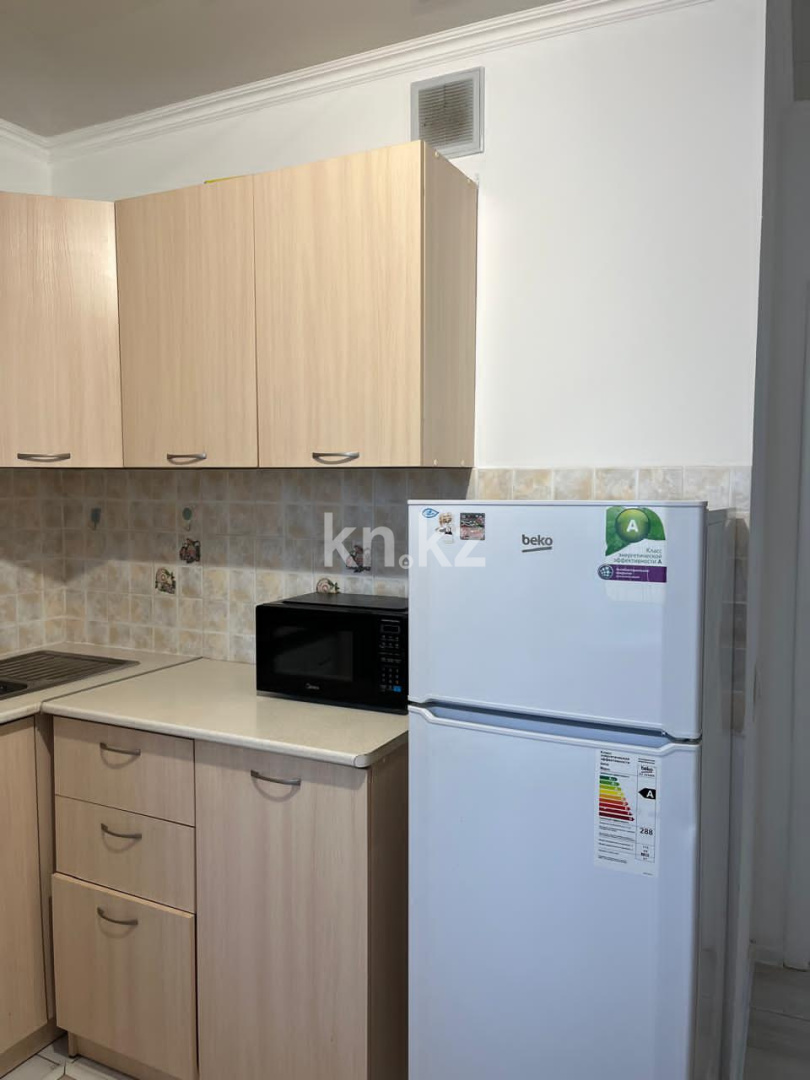 Аренда 1-комнатной квартиры, 40 м², пр. Улы Дала, дом  45 в Астане