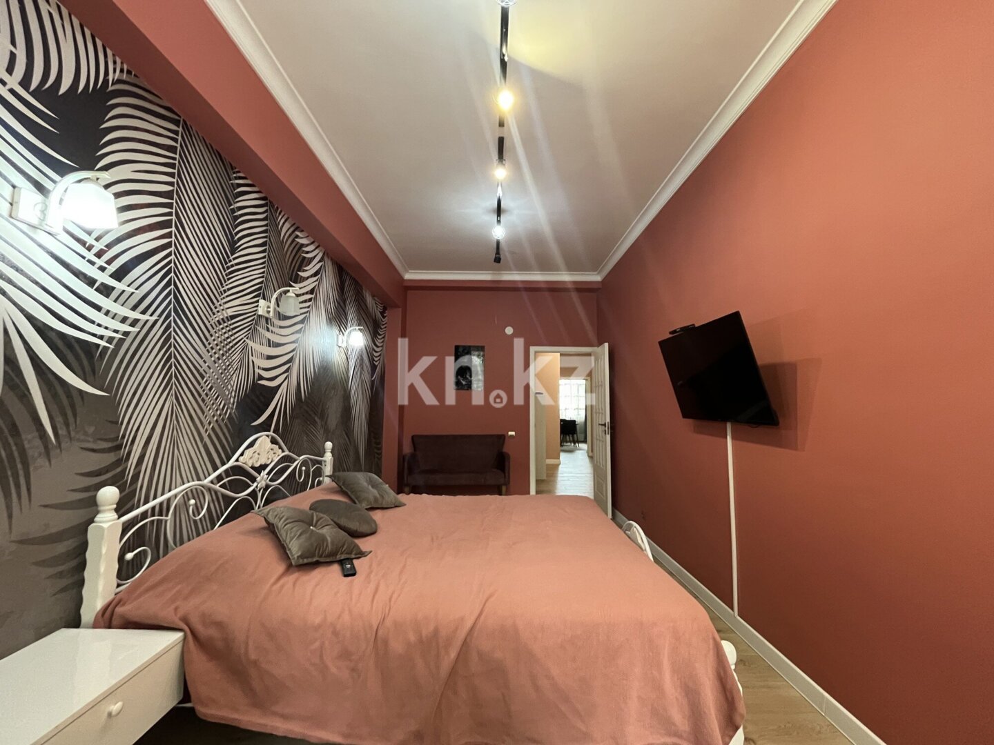 Продажа 2-комнатной квартиры, 71 м² в Алматы - фото 3