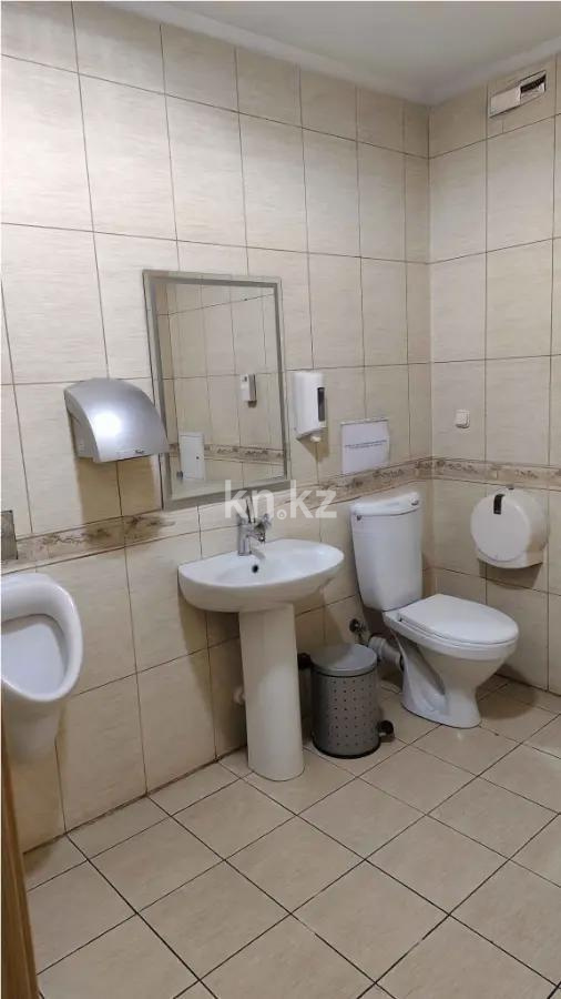 Продажа 7-комнатной квартиры, 275 м², ул. Жазылбека, дом  20 в Алматы - фото 5