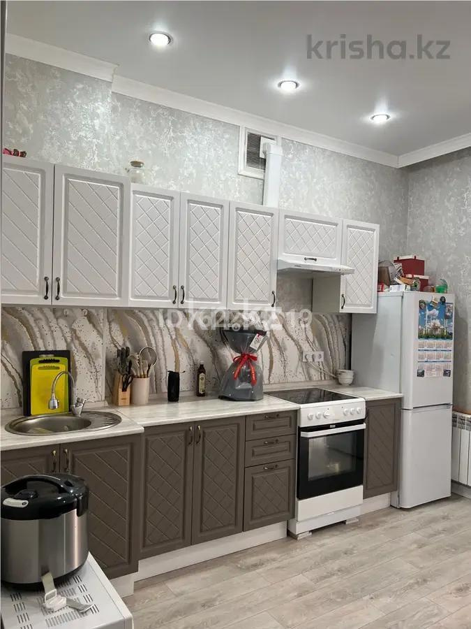 Продажа 2-комнатной квартиры, 64 м², ул. Ашимова, дом  21 блок А в Караганде