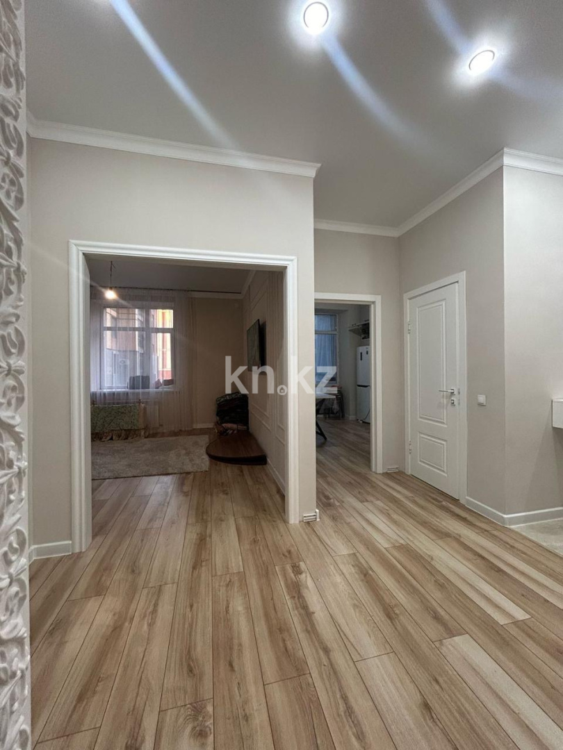 Продажа 3-комнатной квартиры, 89 м², ул. Букетова, дом  3/3 в Караганде - фото 14