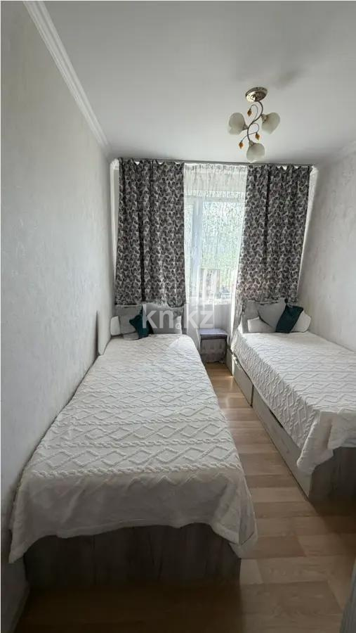 Продажа 4-комнатной квартиры, 61 м² в Шахтинске - фото 3