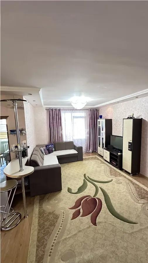 Продажа 3-комнатной квартиры, 75 м², ул. Сауран, дом  12/1 в Астане