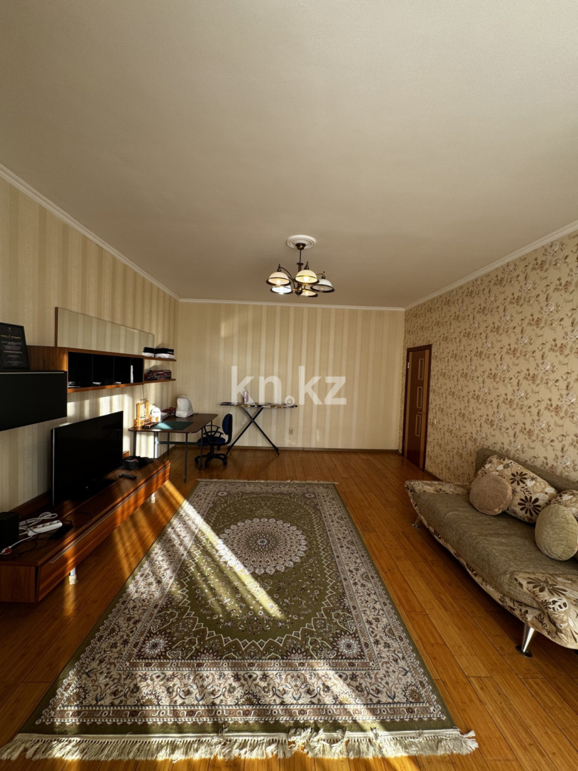 Продажа 1-комнатной квартиры, 65.4 м², ул. Шевченко в Алматы - фото 4