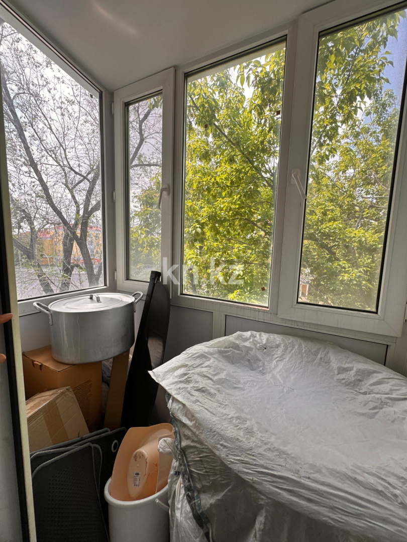 Продажа 3-комнатной квартиры, 71 м², ул. Абая, дом  46 в Караганде - фото 20