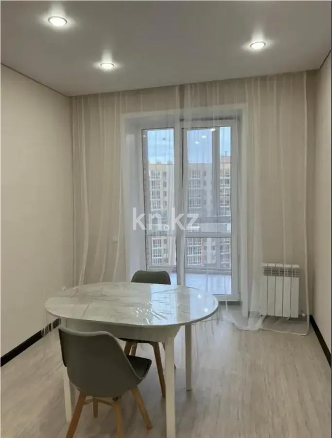 Продажа 1-комнатной квартиры, 39 м², ул. Бейбарыс Султан, дом  25 в Астане - фото 2