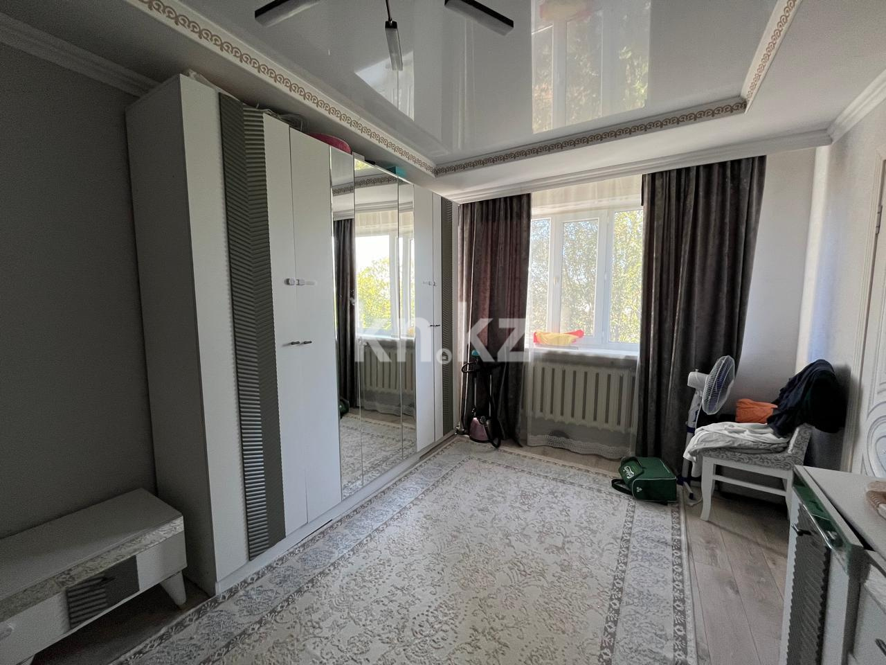 Продажа 3-комнатной квартиры, 61 м², мкр-н 19 в Караганде - фото 5