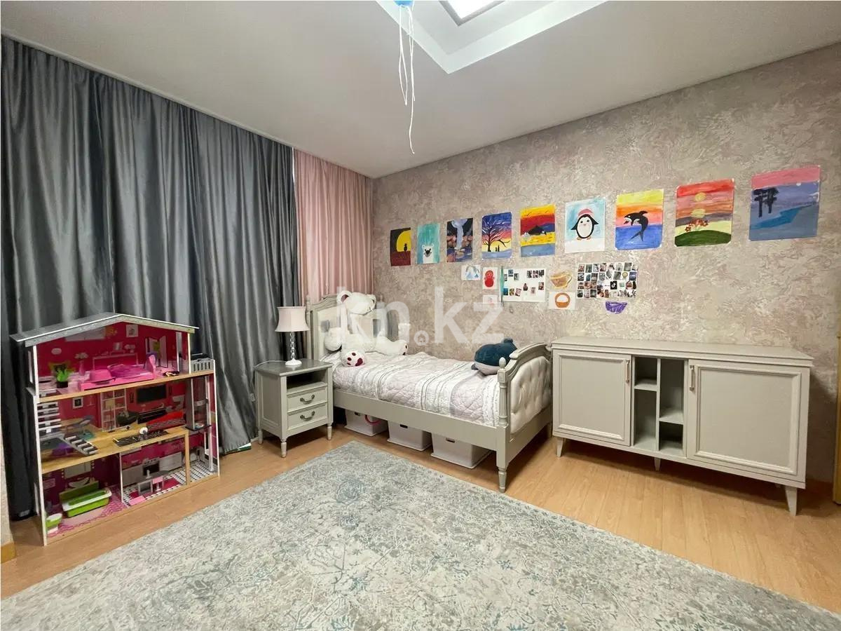 Продажа 4-комнатной квартиры, 150 м², пр. Кошкарбаева, дом  2 в Астане - фото 5