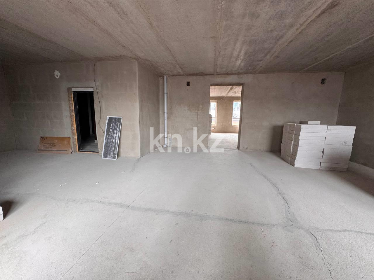 Продажа 4-комнатной квартиры, 115 м² в Караганде - фото 4