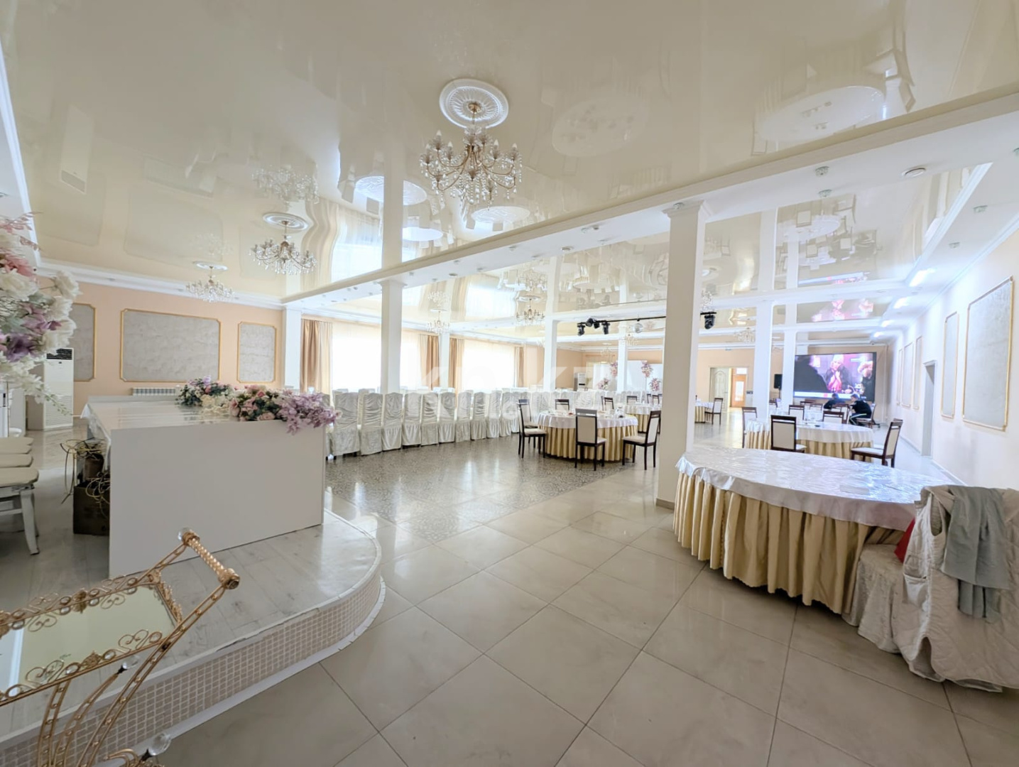 Продажа , 1286.4 м², тинский район. с  Жана Омир      ул Гагарина, дом  34 в Уральске - фото 6