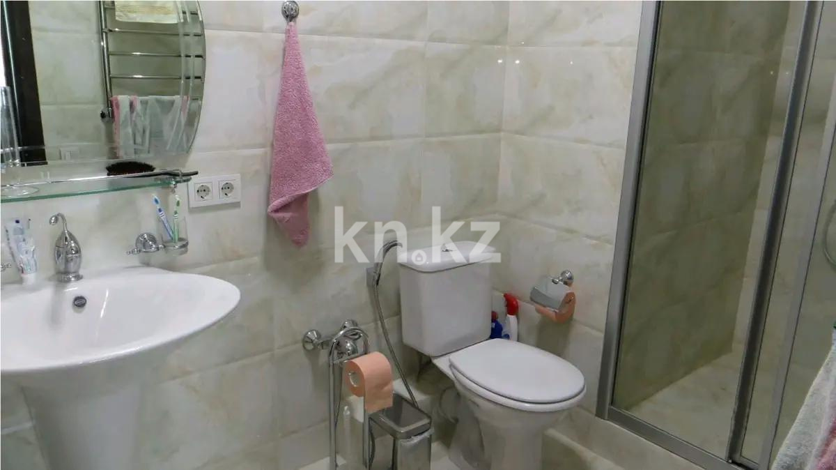 Продажа 3-комнатной квартиры, 98.2 м², бул. Бухар Жырау, дом  27/5 в Алматы - фото 5