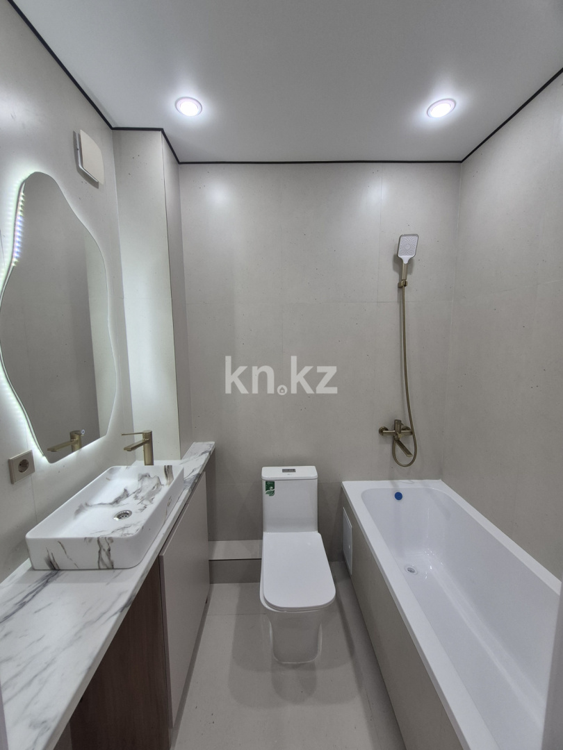 Продажа 2-комнатной квартиры, 38.4 м², ул. Кургальжинское шоссе, дом  37 - ул.Айтматова район КАЗГЮУ в Астане - фото 15