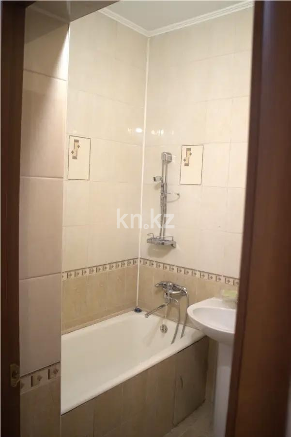 Продажа 3-комнатной квартиры, 75.6 м² в Алматы - фото 4