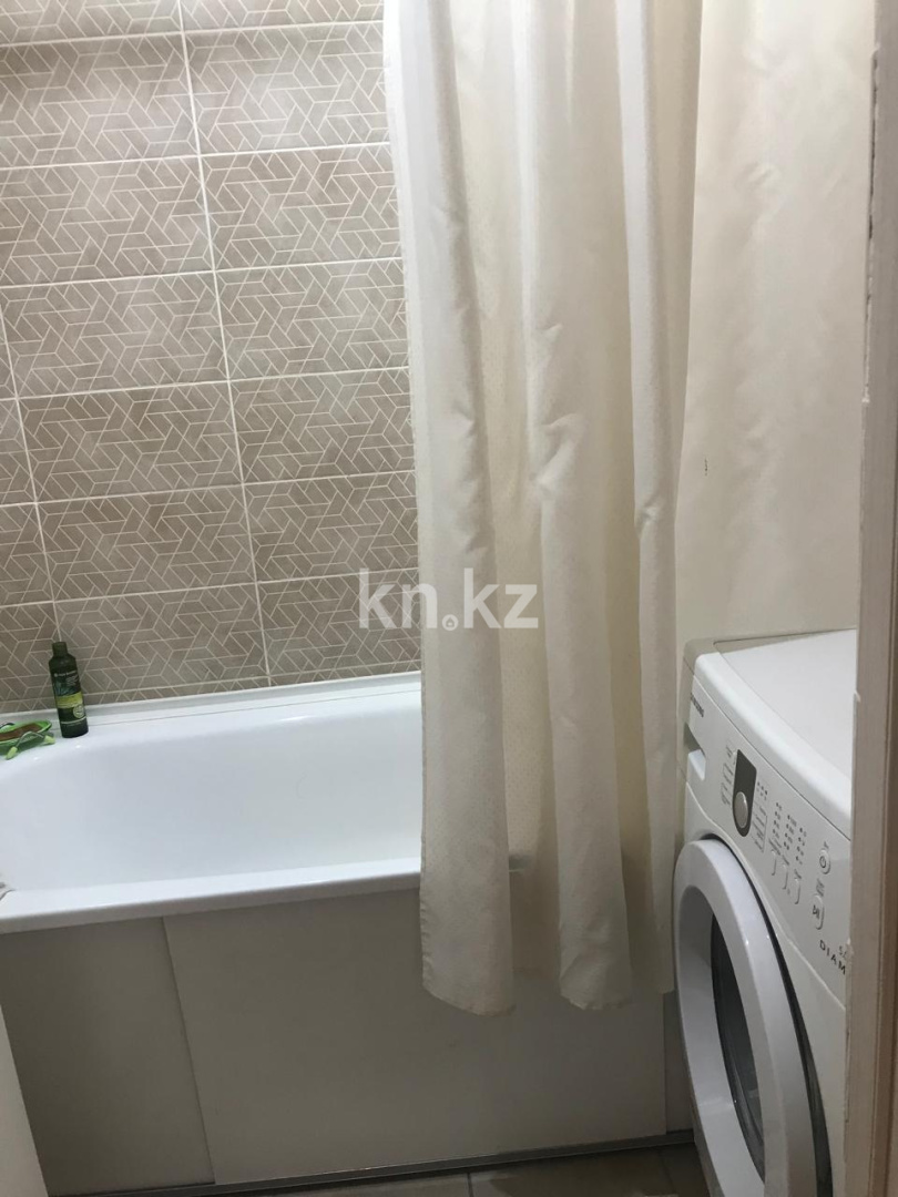 Продажа 2-комнатной квартиры, 58 м² в Усть-Каменогорске - фото 6