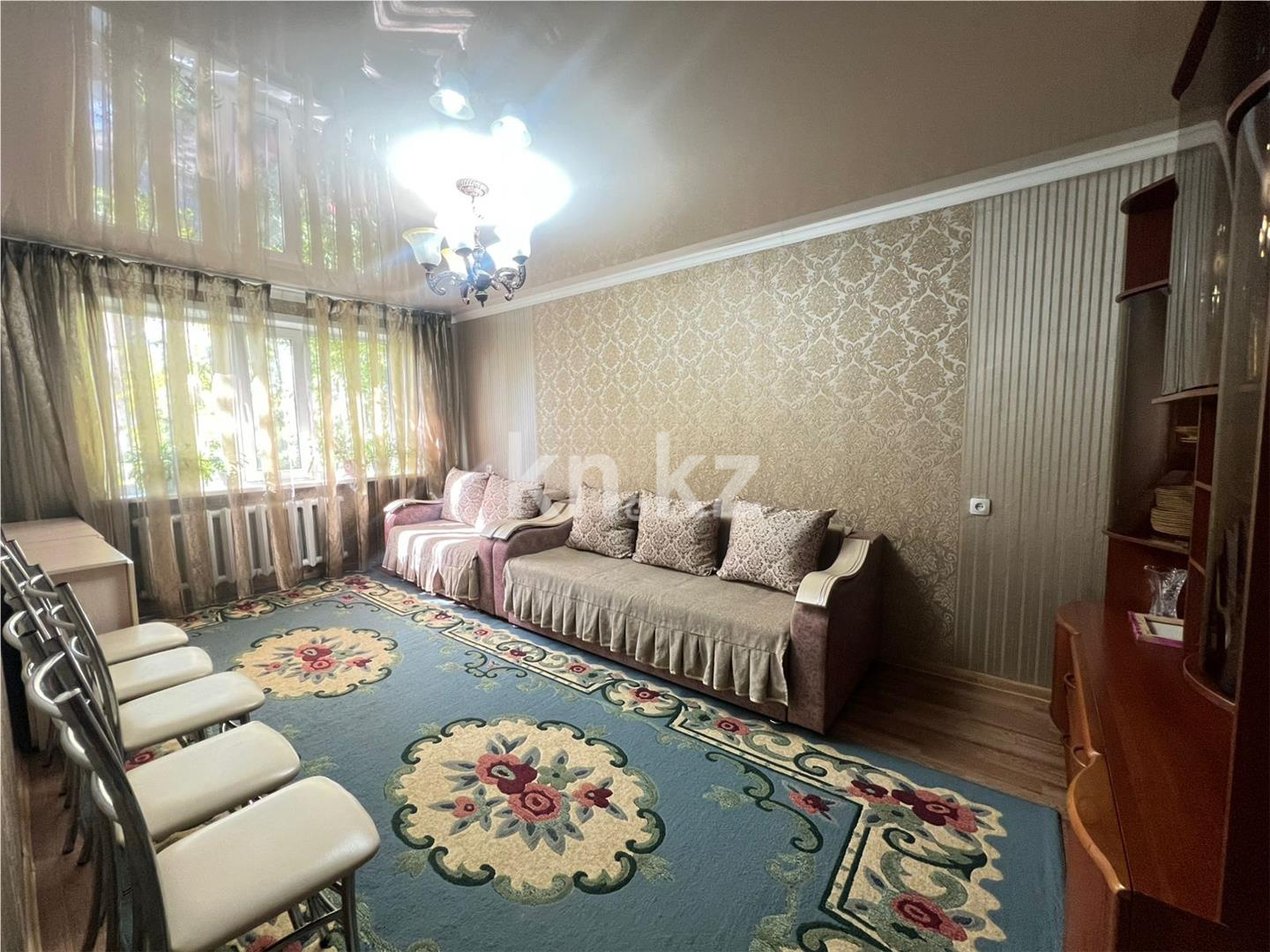 Продажа 4-комнатной квартиры, 74 м², 1 кв-л в Караганде