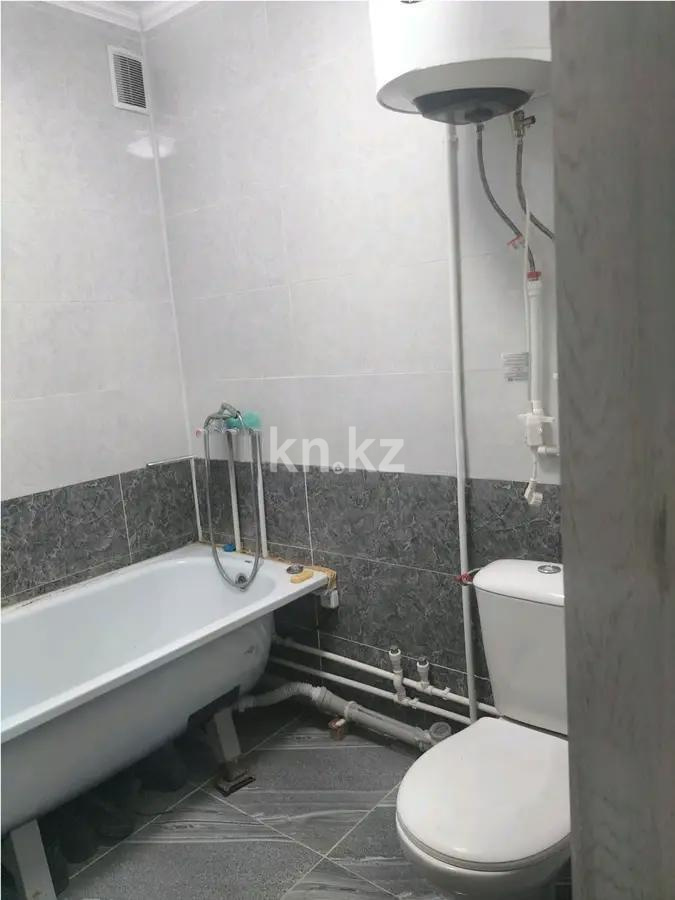 Продажа 2-комнатной квартиры, 47 м², ул. 6-й мик-н, дом  47 в Темиртау - фото 4