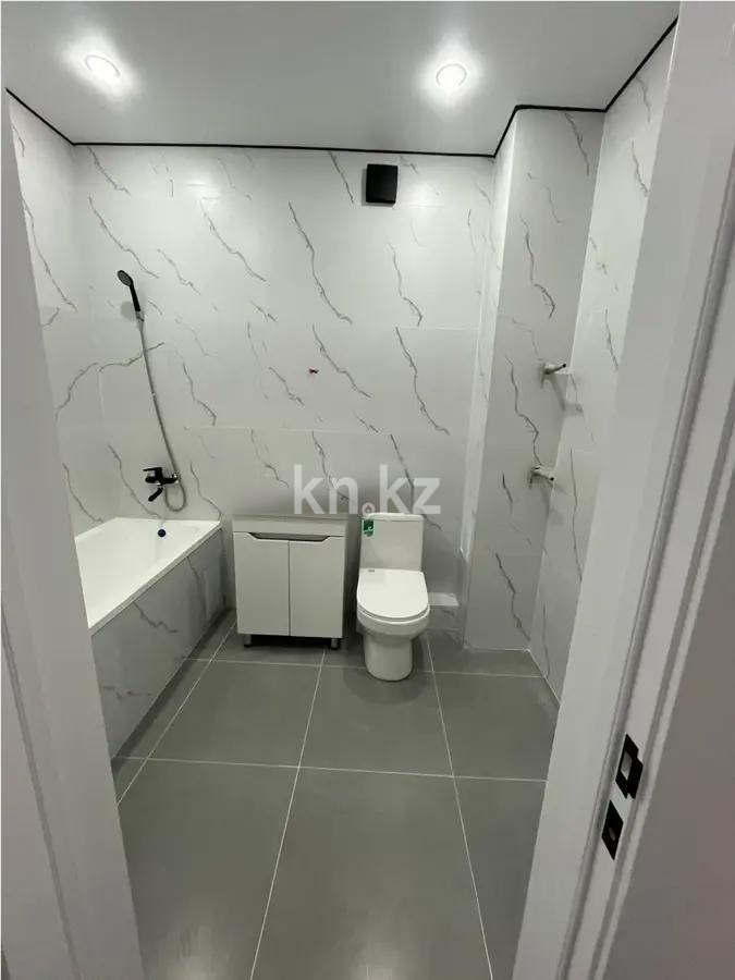 Продажа 2-комнатной квартиры, 60 м², ул. Азербаева, дом  37/1 в Астане - фото 5