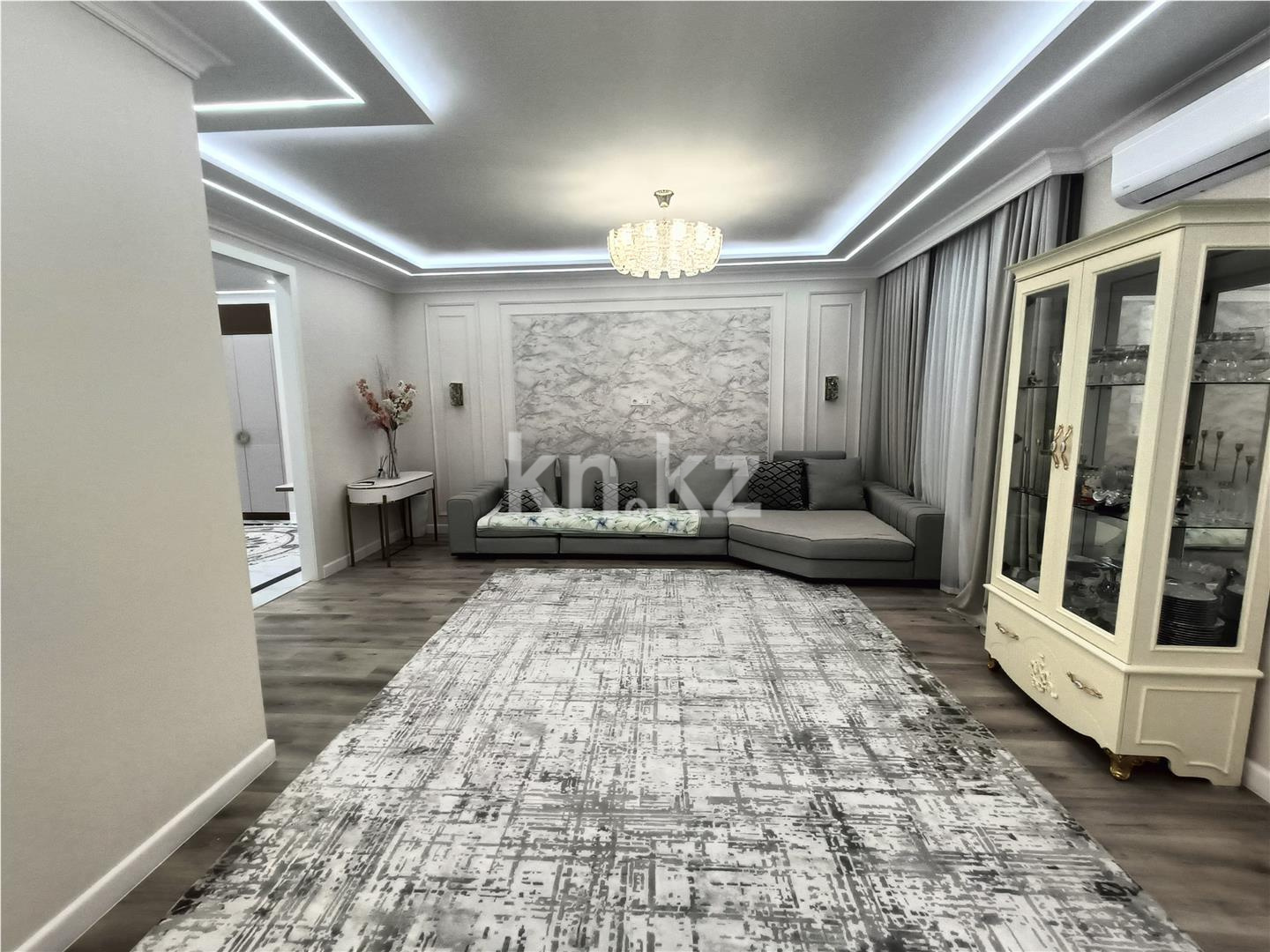 Продажа 3-комнатной квартиры, 128 м², пр. Туран в Астане
