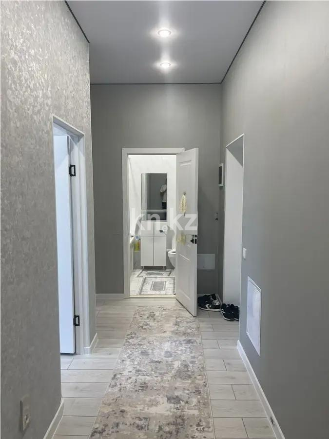 Продажа 1-комнатной квартиры, 38 м², ул. А-52, дом  8 в Астане - фото 4