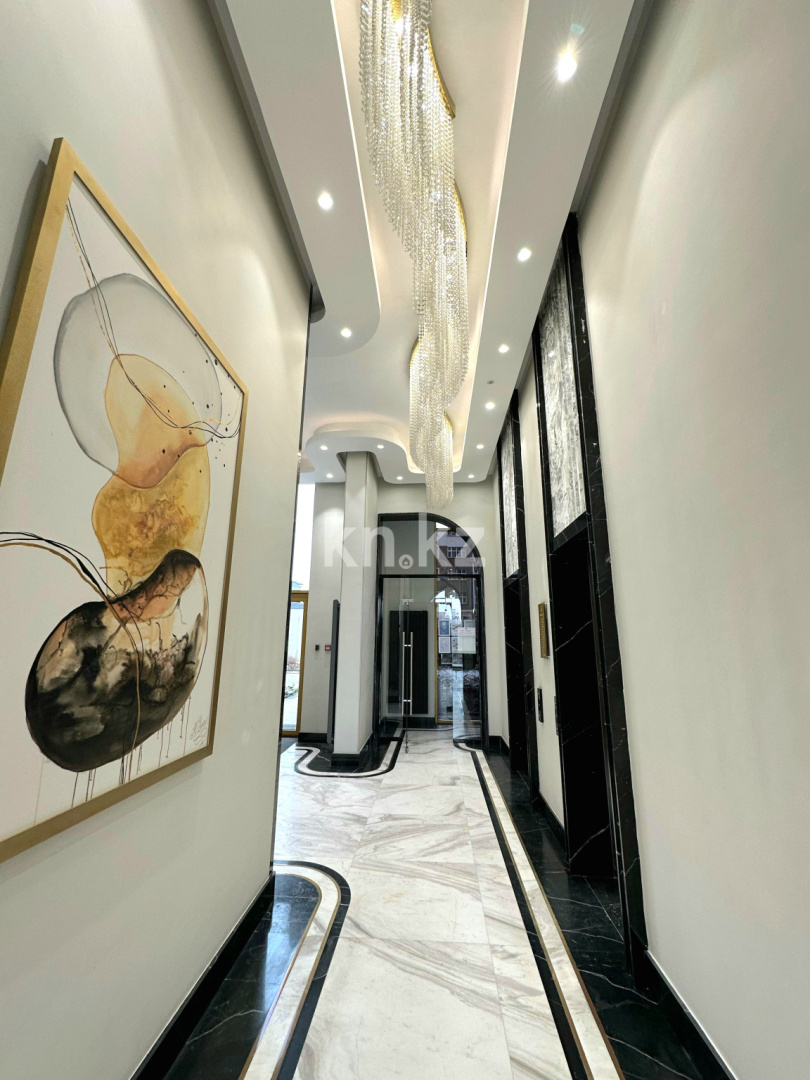 Продажа 2-комнатной квартиры, 75 м², ул. Шаяхметова в Шымкенте - фото 6