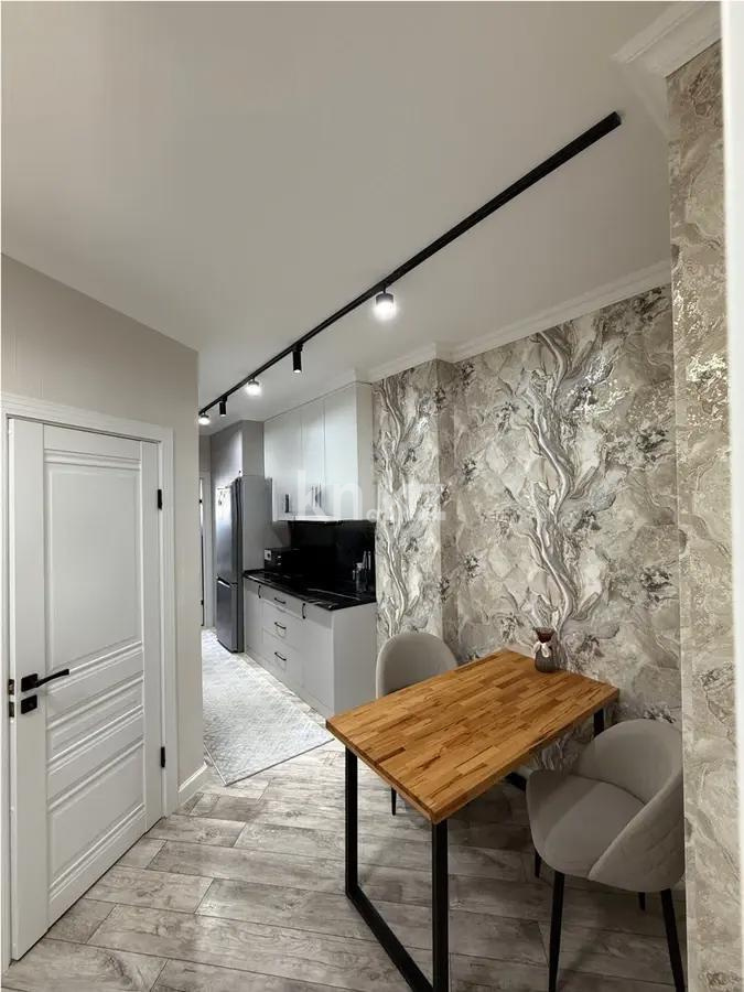 Продажа 2-комнатной квартиры, 42.9 м², пр. Кошкарбаева, дом  27 в Астане - фото 3